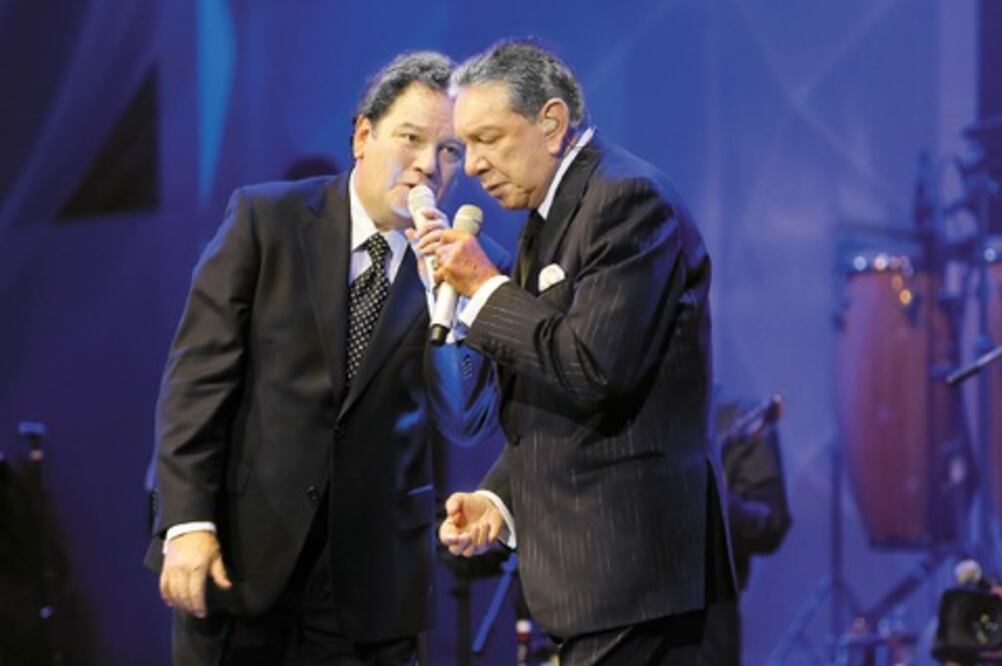 “Coque” Muñiz  festeja con invitados