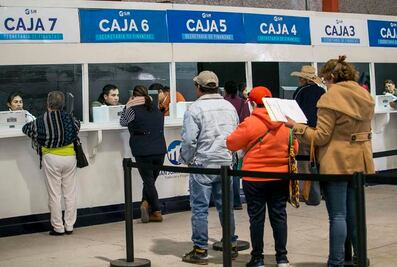 Acuden a pagar el predial 4 mil contribuyentes en SJR