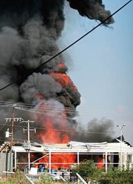 Continúa peritaje por explosión