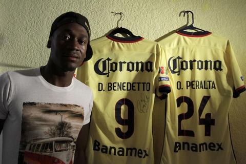 Ofrecen ayuda para futbolista migrante