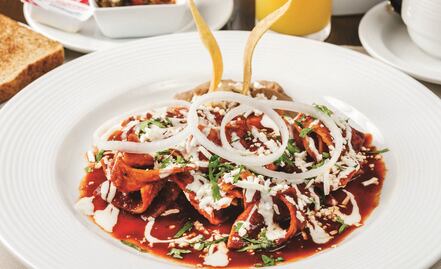 Gobierno de Querétaro invita a 40 sindicatos a desayuno por 1 de mayo