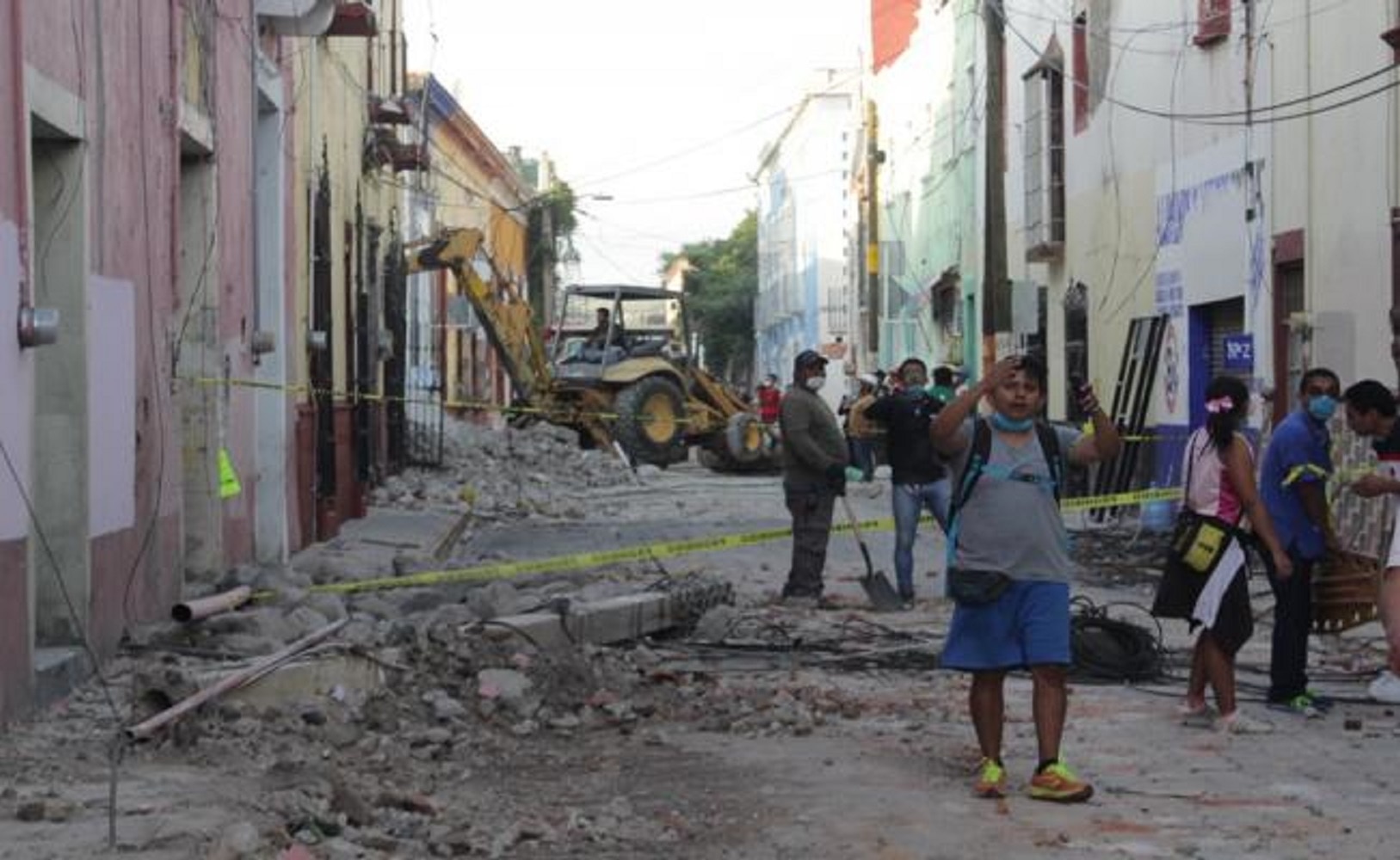 Donan 600 toneladas de alimentos tras sismo en Puebla