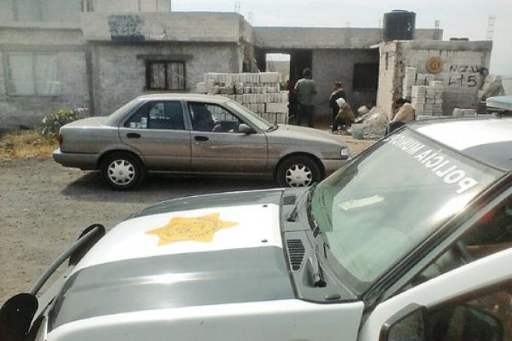 Vigila policía Santa Rosa Jáuregui