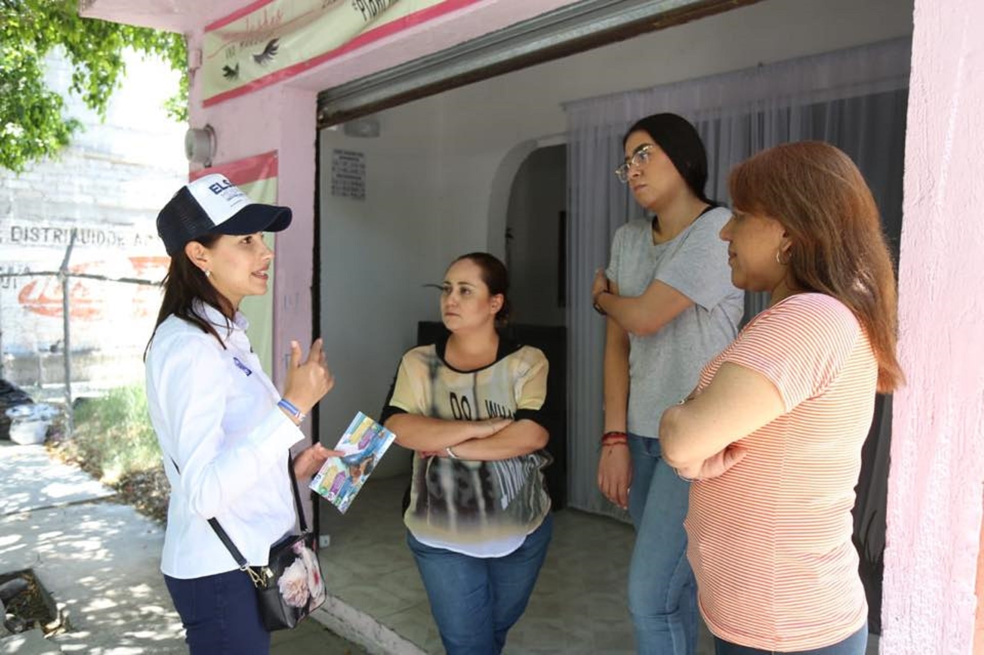 Elsa Méndez refrenda compromiso con la sociedad