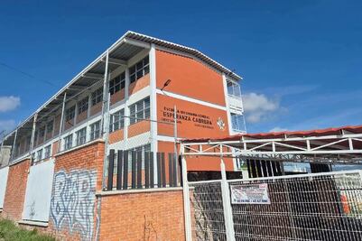 Instalarán detectores de metales en las 380 secundarias de Querétaro