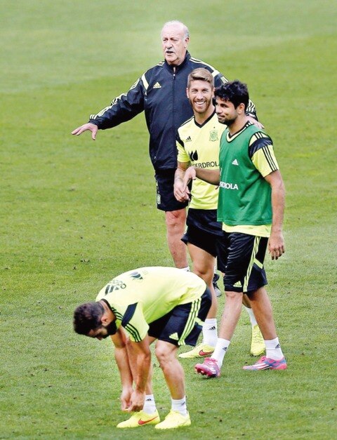 España estrena su nuevo rostro al visitar a Francia