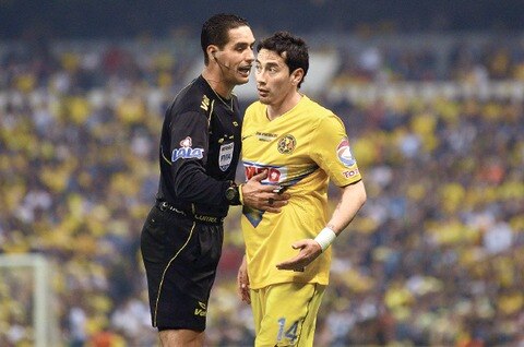  Solicitan ética en  la cancha