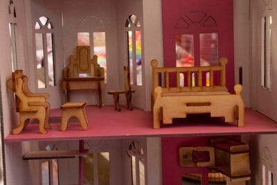 Casas artesanales de muñecas, una opción para Reyes Magos en Querétaro