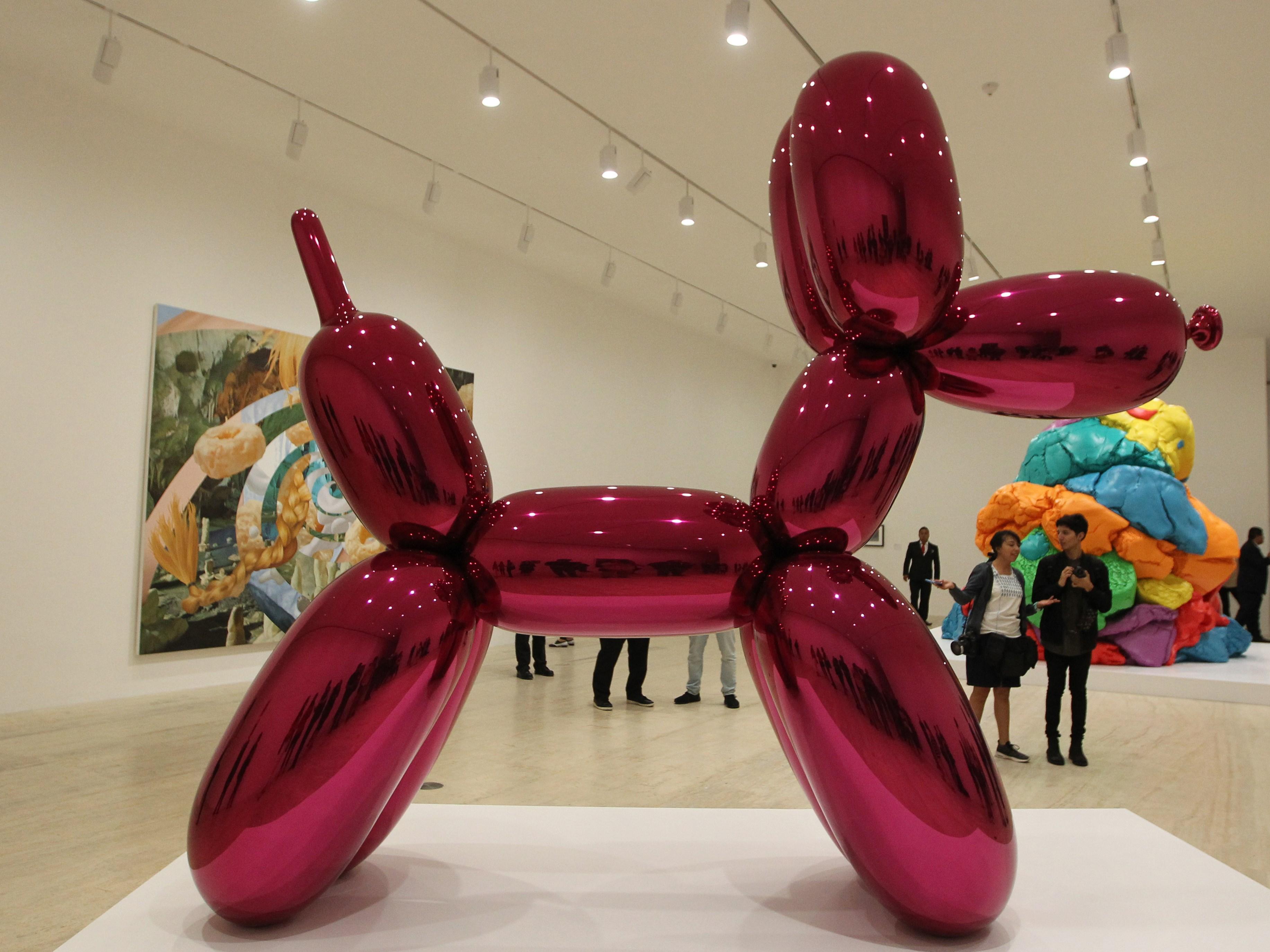 Duchamp es el abuelo; Warhol, el hijo y yo sería el nieto: Koons