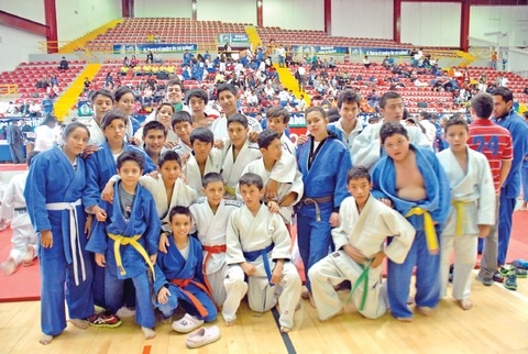 Judocas se pelean puntos 