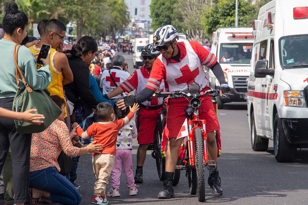 Desfile del 16 de septiembre en Querétaro. FOTO: DEMIAN CHAVEZ