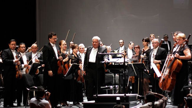 Según las autoridades, los integrantes del fideicomiso de la orquesta consideraron la destitución de Flores, quien ejercía el cargo desde 1998 (ARCHIVO EL UNIVERSAL)