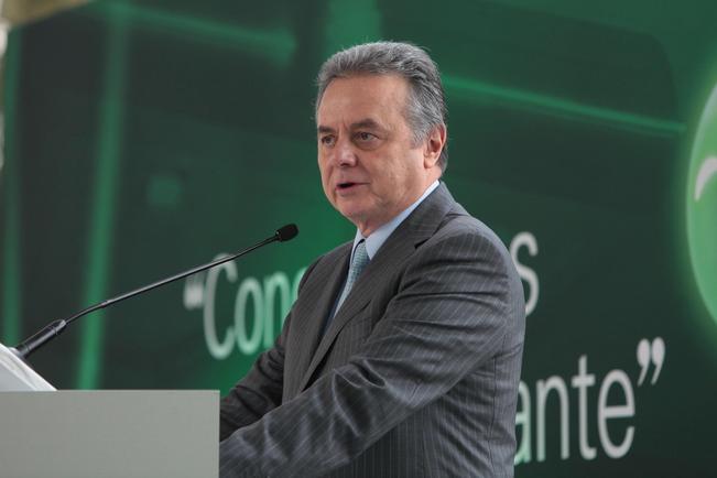 Avance. Pedro Joaquín Coldwell destacó la diversificación del sistema industrial, donde participan 48 empresas (ARCHIVO. EL UNIVERSAL)