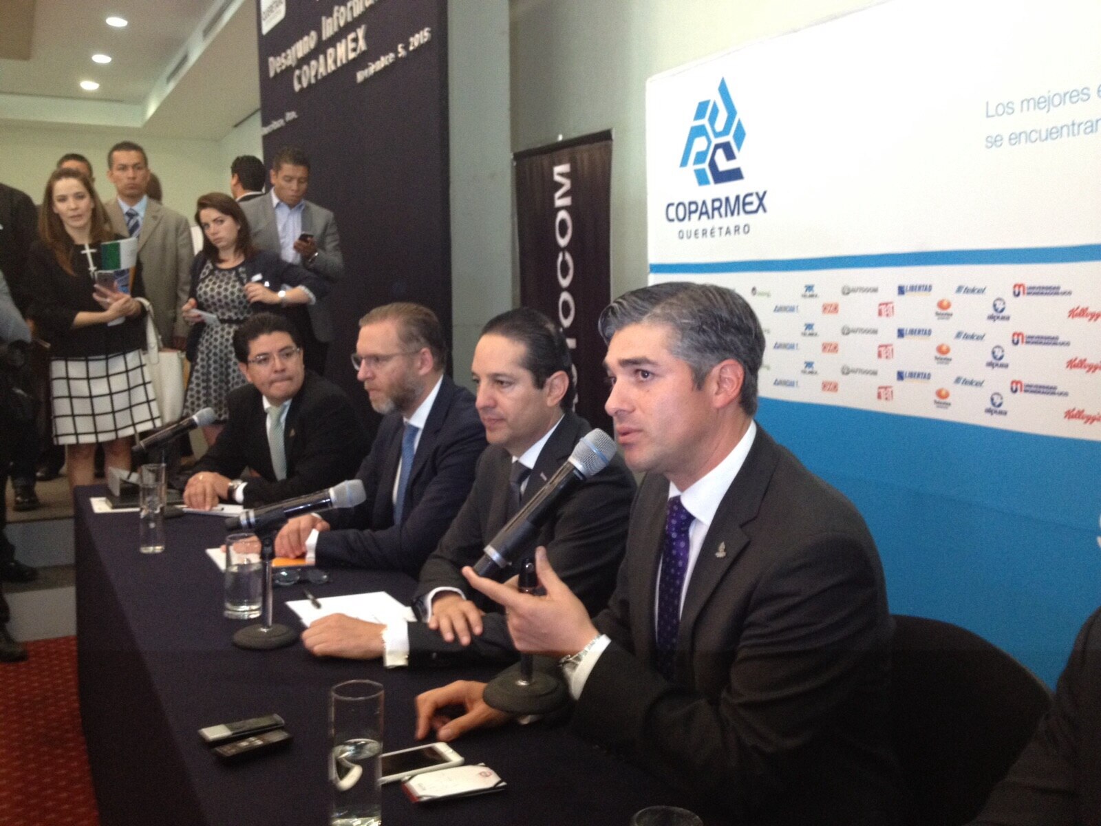 Luchará FDS por obras de infraestructura