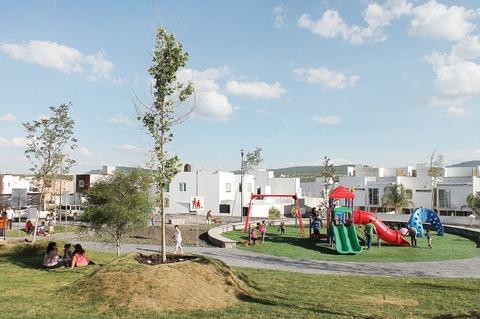 Instalarán juegos infantiles en la capital
