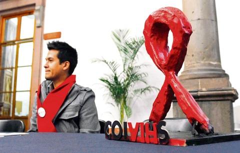 Personas con sida puedan casarse