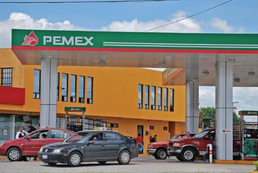 Administración lleva ocho gasolineras