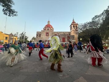 Realizan “Al son de nuestras raíces”