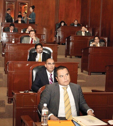 Que Congreso local avale préstamos