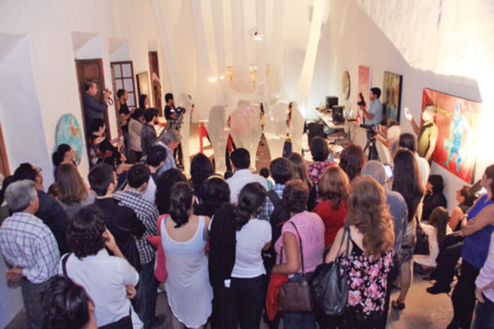 Crece magia de Halo Between