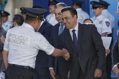 Reconocen a policías capitalinos por su valor y servicio