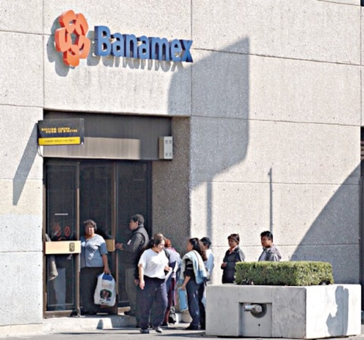 Comisiones empujan las ganancias de bancos