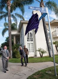 Una esquina de Los Ángeles reúne a The Doors