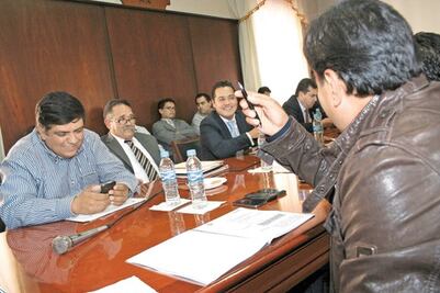 Aprueban elevar tablas catastrales