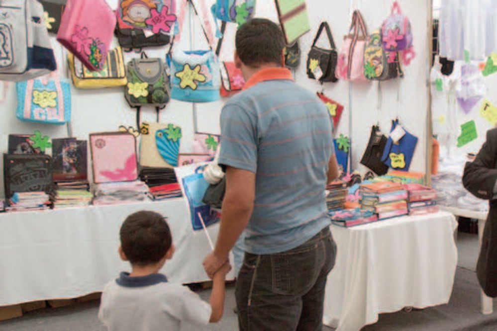 Realizarán descuentos en útiles escolares