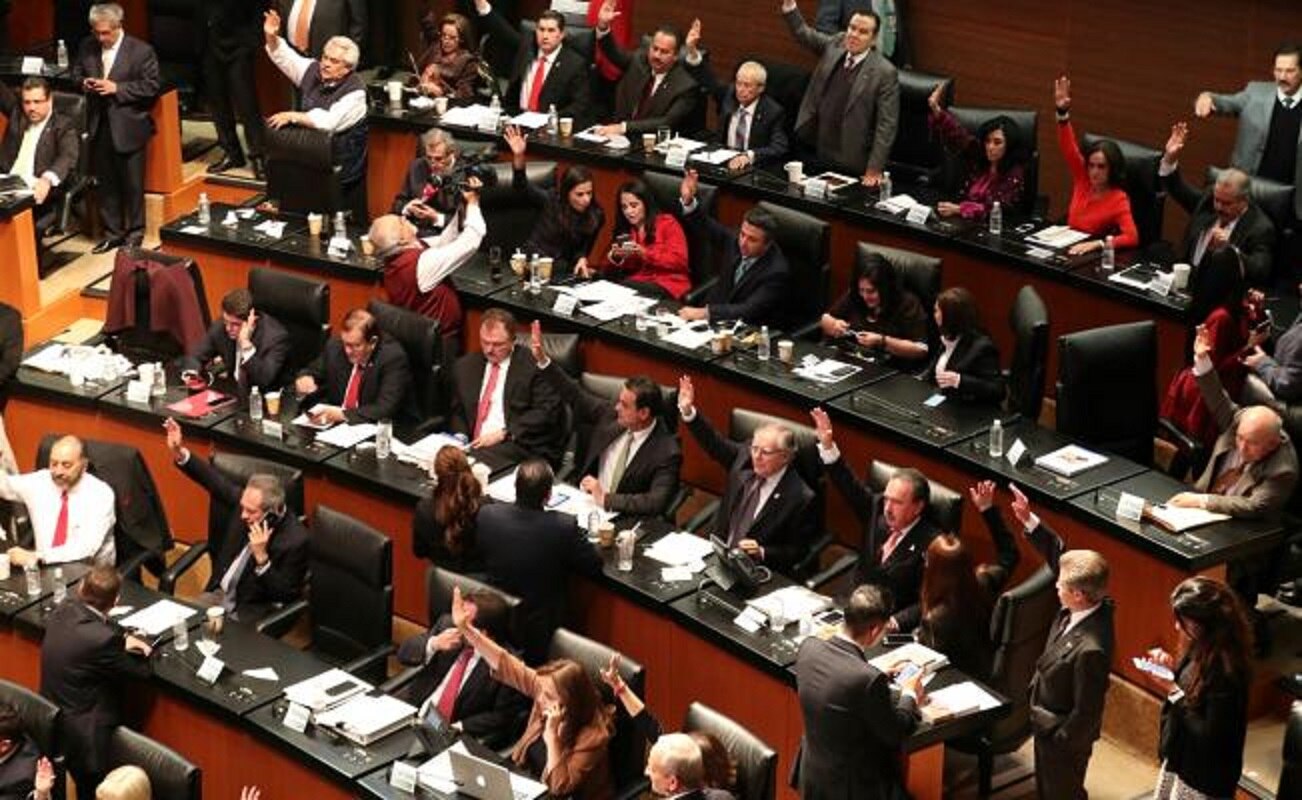 Aprueban Ley de Ingresos 2018 en Comisiones Unidas del Senado