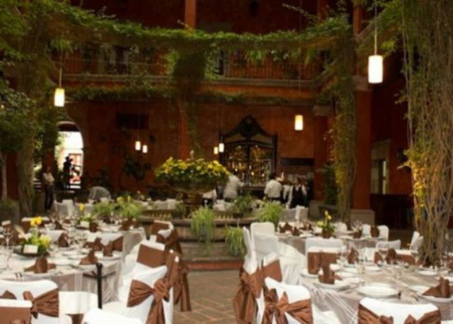 12 empresarios por  Mesón de Santa Rosa