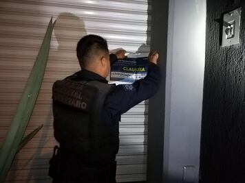 Clausuran centro nocturno durante operativo