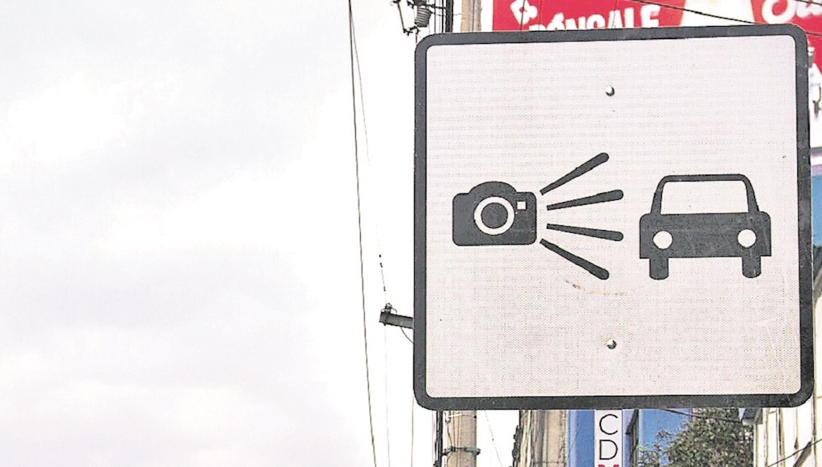 Mauricio Kuri anuncia fotomultas para el anillo vial Fray Junípero Serra 