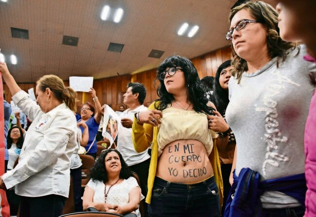 El aborto: recorrer 207 km para interrumpir el embarazo