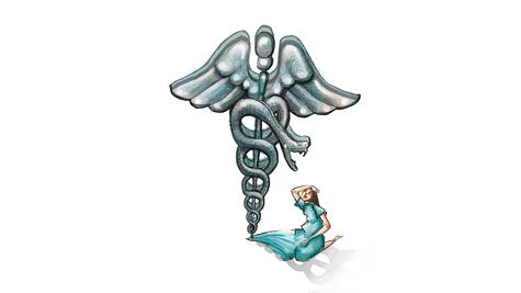 Acusa maltrato de personal médico