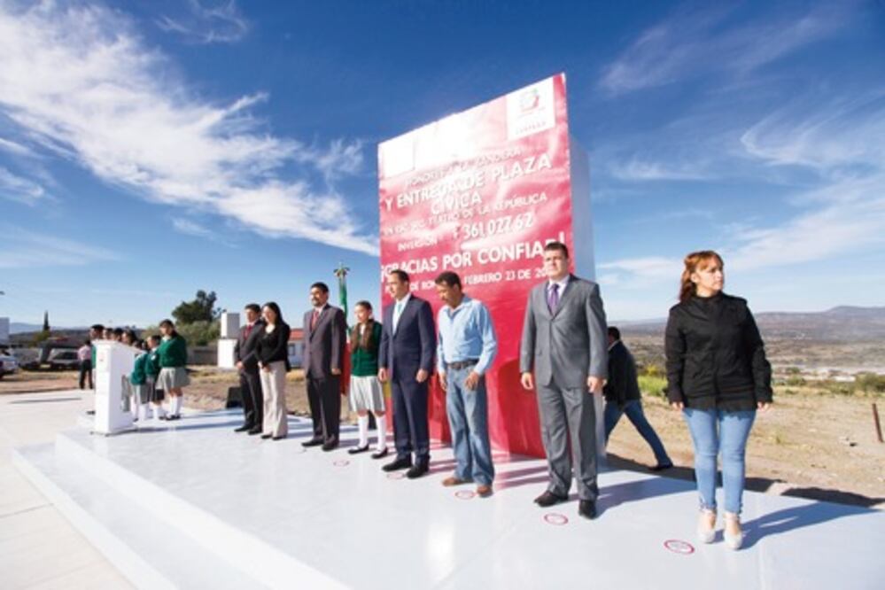 Entregan plaza a secundaria de San Juan por 361 mil pesos