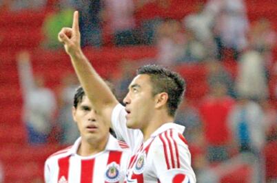 Fabián tiene un pie en el fútbol foráneo