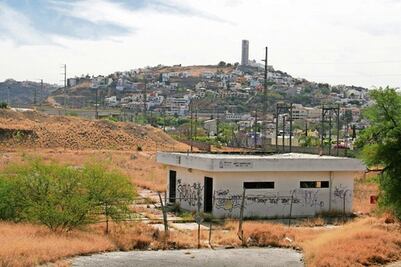 Analizan viabilidad del tren rápido