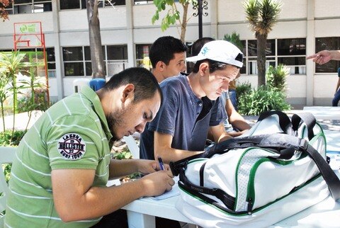 Incrementa UAQ su oferta académica