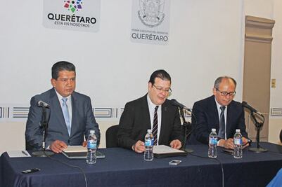 Presentan iniciativa de Ley de Servidores 