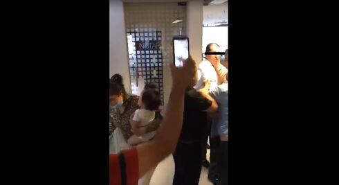 Acusan de fraude al notario queretano Fernando Lugo