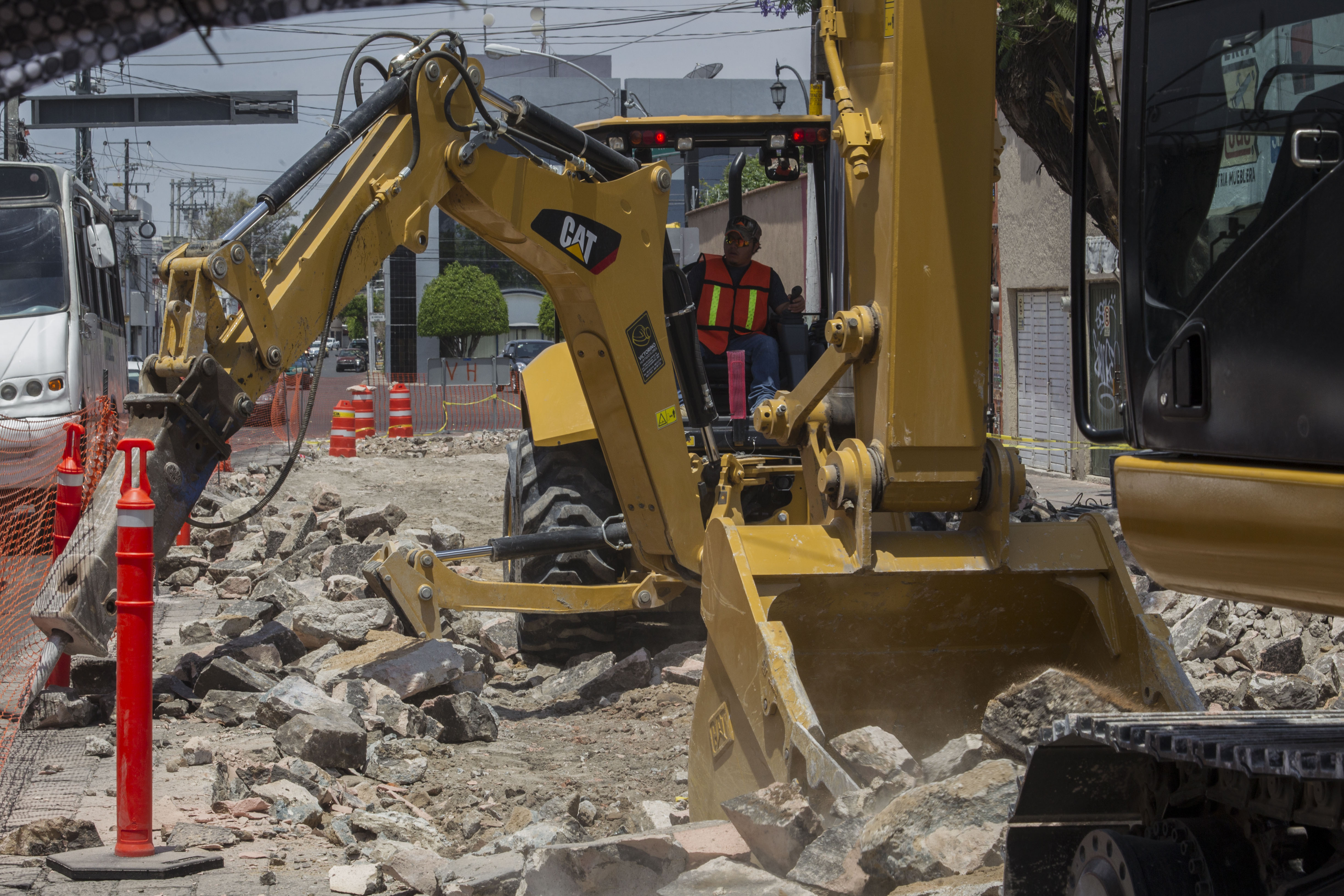 Inicia rehabilitación de Ezequiel Montes