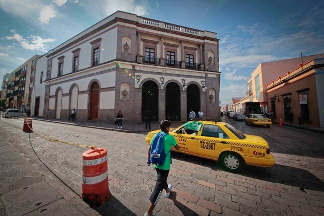 Analizarán formato para sesión por Centenario de Carta Magna