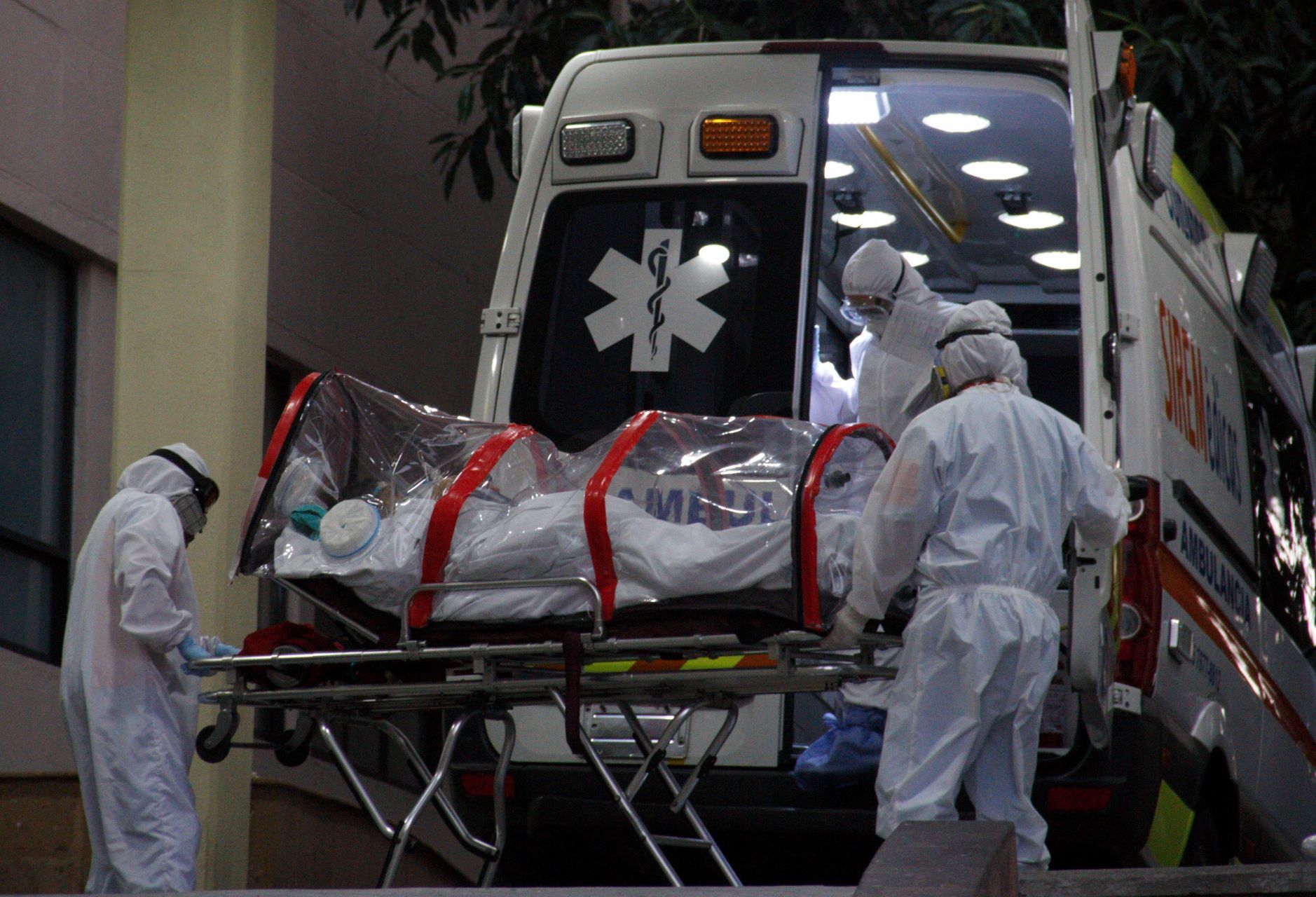 Prevén alza en muertes y ocupación hospitalaria por Covid-19