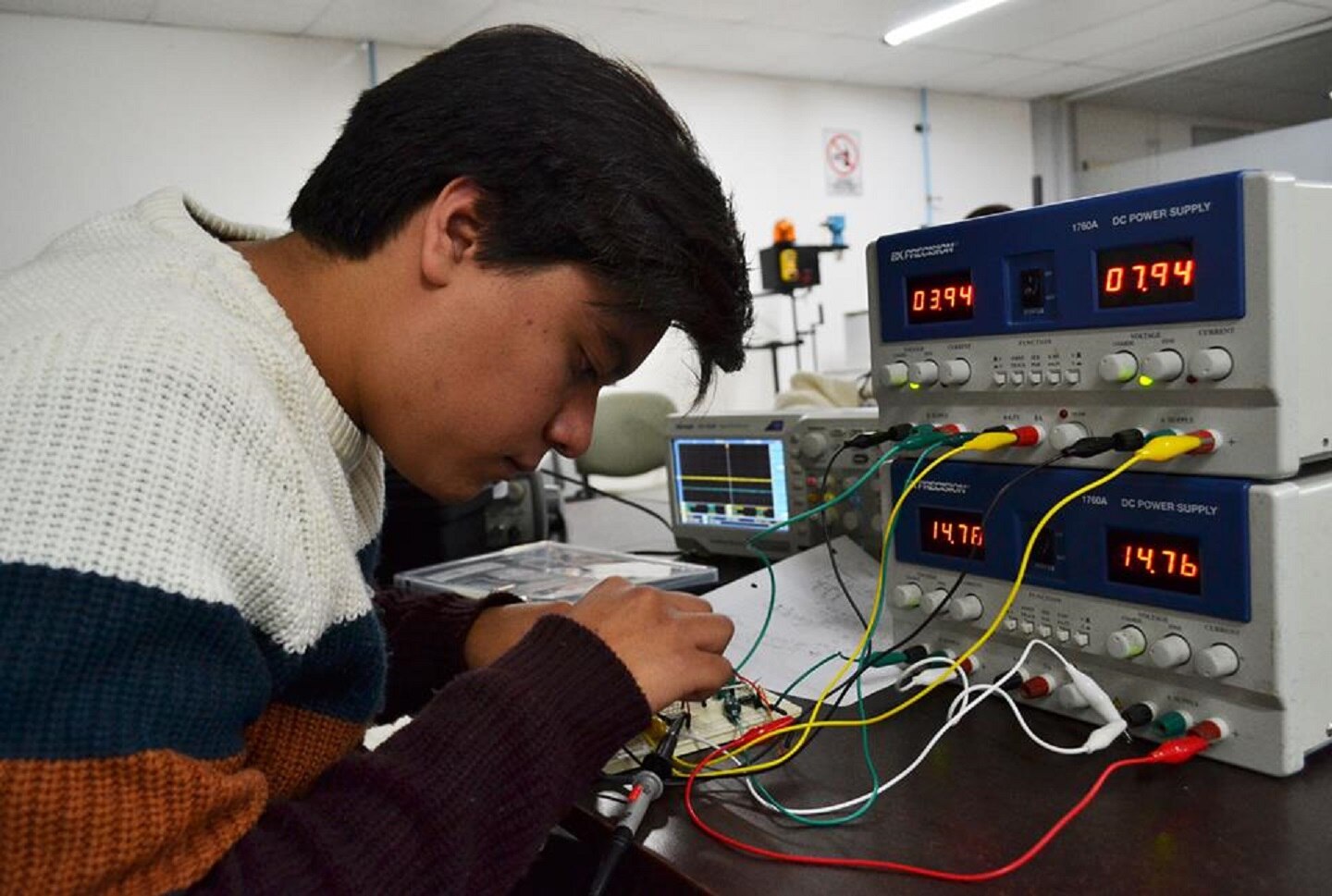 La UTC firma acuerdo  con la empresa El Crisol