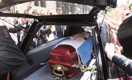 Leonardo Favio, junto a Carlos Gardel