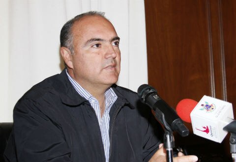 Pide 'responsabilidad' con cambios de suelo 