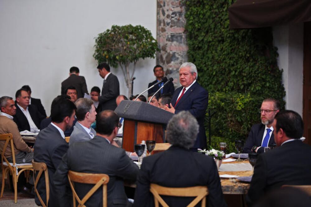 Autoridades buscarán llegar a un acuerdo de la manera en que se trabajará frente a las constantes declaraciones agresivas de Donald Trump. (ESPECIAL)