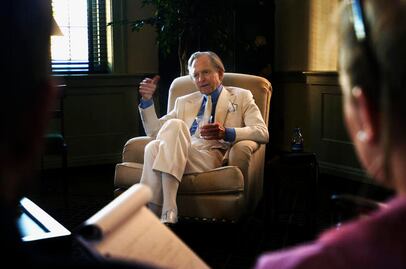 Muere Tom Wolfe, creador del nuevo periodismo