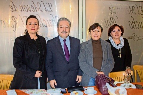 Eda Martínez va por gubernatura